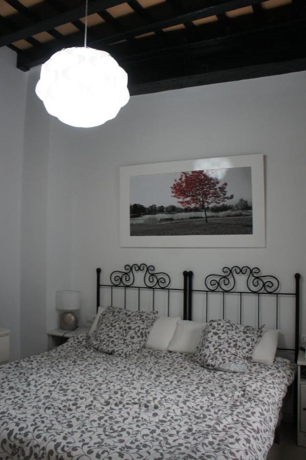 Apartamento muy bien situado en el centro de Cádiz y al lado de la playa Esterno foto