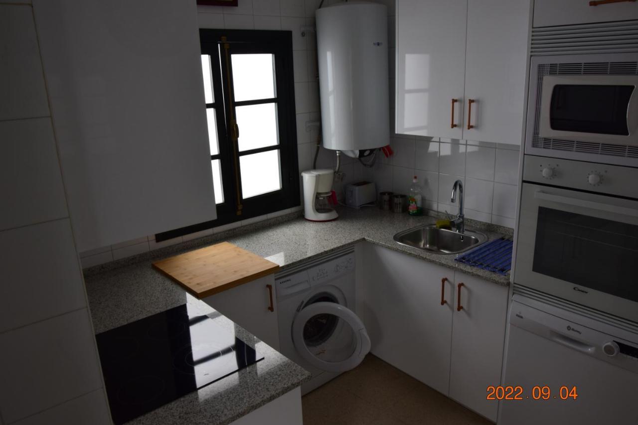 Apartamento muy bien situado en el centro de Cádiz y al lado de la playa Esterno foto