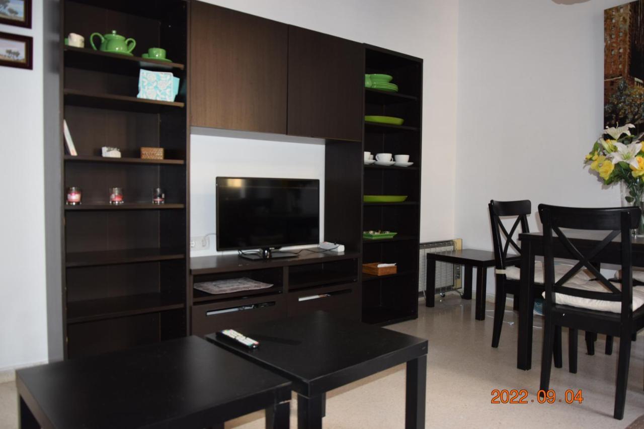 Apartamento muy bien situado en el centro de Cádiz y al lado de la playa Esterno foto